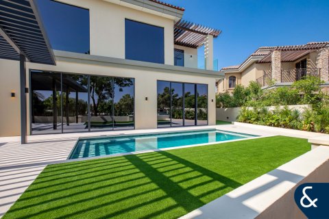 Vila di Jumeirah Golf Estates, Dubai, UAE 5 bilik tidur, 527 meter persegi № 697981 - foto 3