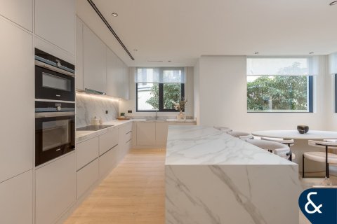 Jumeirah Golf Estates, Dubai, संयुक्त अरब अमीरात में विला, 5 बेडरूम, 527 वर्ग मीटर, संख्या 697981 - फ़ोटो 14