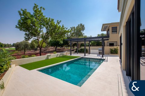 Jumeirah Golf Estates, Dubai, संयुक्त अरब अमीरात में विला, 5 बेडरूम, 527 वर्ग मीटर, संख्या 697981 - फ़ोटो 5