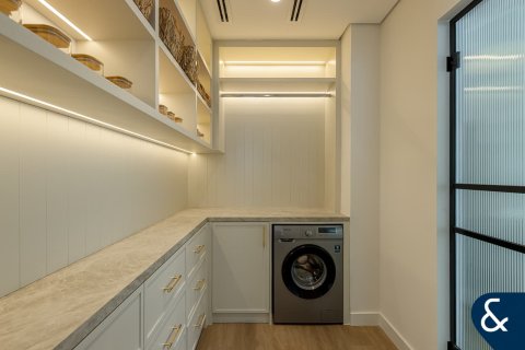 Vila di Dubai Sports City, Dubai, UAE 5 bilik tidur, 446 meter persegi № 697957 - foto 18