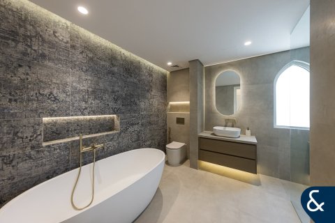 Vila di Dubai Sports City, Dubai, UAE 5 bilik tidur, 446 meter persegi № 697957 - foto 15