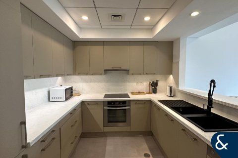 Купити квартиру в Даунтаун Дубай (Даунтаун Бурдж Дубай), ОАЕ 1 спальня, 73м2, № 697959 - фото 3