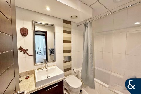 Купити квартиру в Даунтаун Дубай (Даунтаун Бурдж Дубай), ОАЕ 2 спальні, 131м2, № 697958 - фото 11