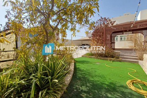 Villa Al Shamkha, Abu Dhabijā, AAE 5 istabas, 1045.2 m2 Nr. 690666 - attēls 5