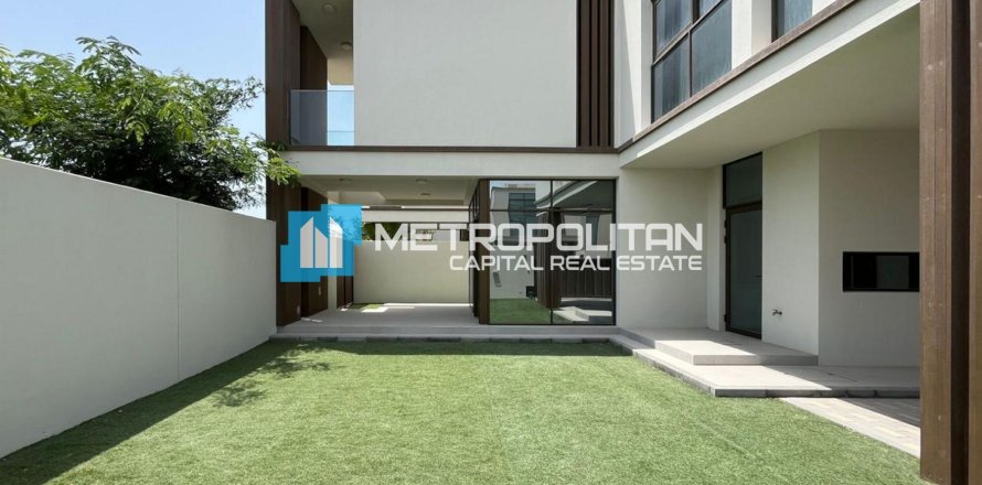 Řadový dům v Abu Dhabi, SAE 3 ložnice, 269 m² Č.: 690663