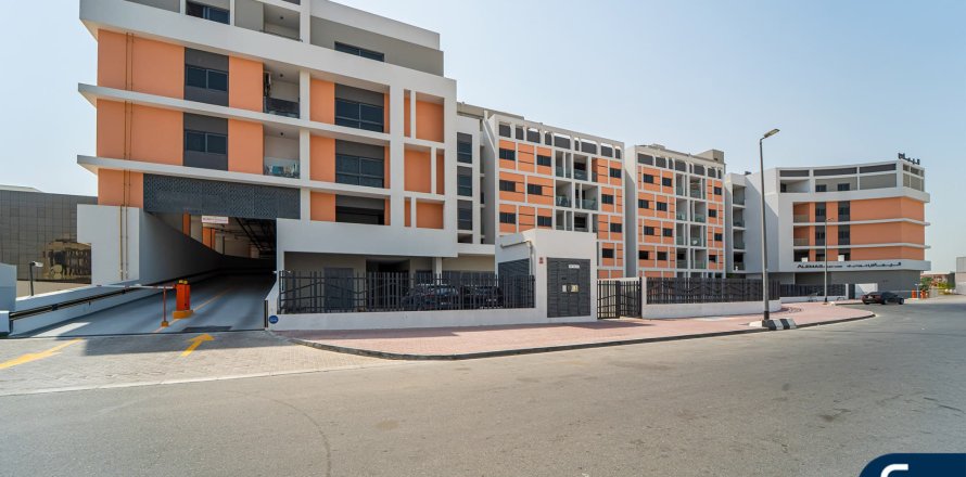 بناية في مجمع دبي للاستثمار، دبي 38691 متر مربع . ر قم 666564