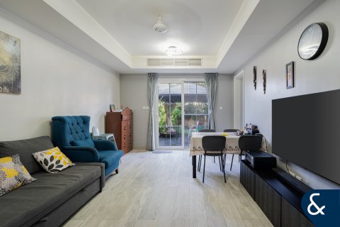 Villa til salgs i The Springs, Dubai, Emiratene 3 soverom, 157 kvm Nr. 666563 - Foto 4