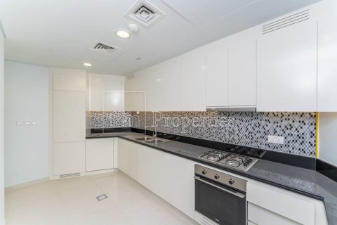 Business Bay, Dubai, UAE의 임대용 아파트 침실 3개, 147.7제곱미터 번호 646804 - 사진 16