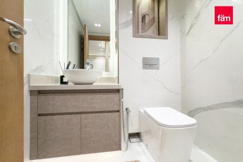 Appartement te huur in Downtown Dubai (Downtown Burj Dubai), Dubai, VAE 2 slaapkamers, 126 vr.m., nr 646807 - foto 12
