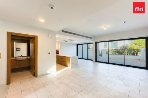 Rumah bandar di Dubai, UAE 3 bilik tidur, 161 meter persegi № 691358 - foto 1