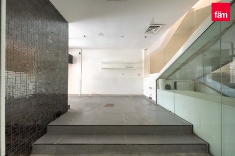 Tienda en alquiler en Dubai Marina, Dubai, EAU 404.3 m2 № 693029 - foto 8
