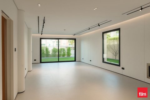 Vila v Al Barsha, Dubai, SAE 4 spálne, 367.2 m2 č. 693025 - Fotografia 3