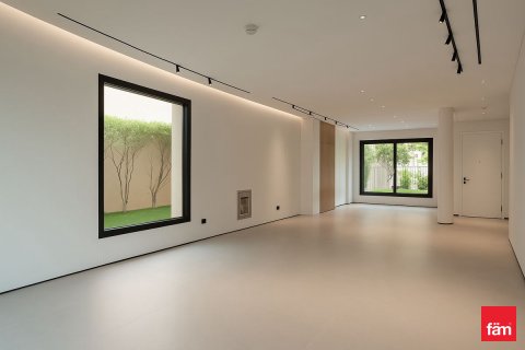 Vila v Al Barsha, Dubai, SAE 4 spálne, 367.2 m2 č. 693025