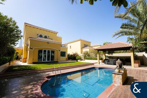 Huvila Jumeirah Park, Dubai, Arabiemiraatit 4 makuuhuonetta, 403 m2 № 667859 - kuva 1