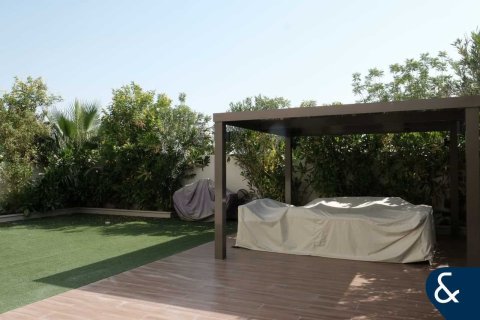 Villa itt: Reem, Dubai, EAE, 4 hálószoba, 276 m², azonosító: 667863 - fénykép 8