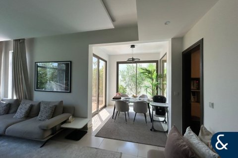 Villa itt: Reem, Dubai, EAE, 4 hálószoba, 276 m², azonosító: 667863 - fénykép 2