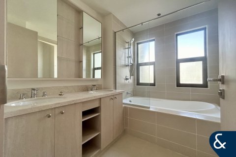 Villa itt: Reem, Dubai, EAE, 4 hálószoba, 276 m², azonosító: 667863 - fénykép 12