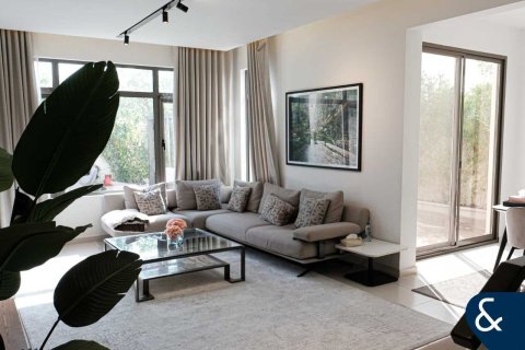 Villa itt: Reem, Dubai, EAE, 4 hálószoba, 276 m², azonosító: 667863 - fénykép 5