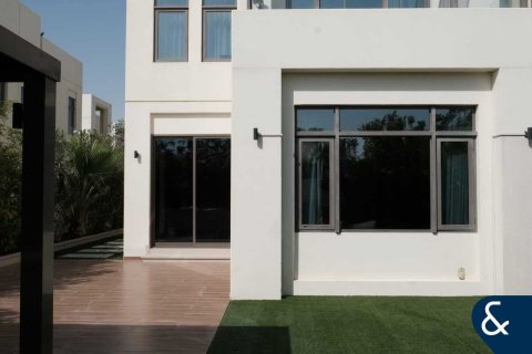 Villa itt: Reem, Dubai, EAE, 4 hálószoba, 276 m², azonosító: 667863 - fénykép 9
