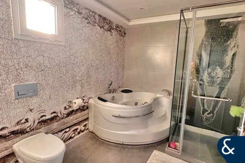 Vila di Meadows, Dubai, UEA 5 kamar tidur, 343 m2 nomor 667860 - foto 13