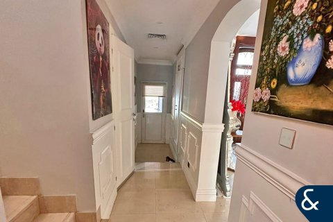 Vila di Meadows, Dubai, UEA 5 kamar tidur, 343 m2 nomor 667860 - foto 7