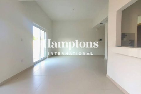 Kaupunkipientalo Dubai Land, Dubai, Arabiemiraatit 3 makuuhuonetta, 178.93117800 m2 № 651504 - kuva 8