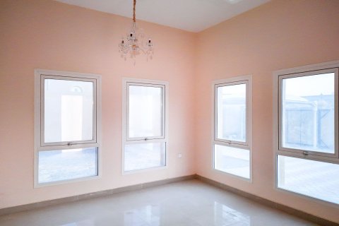 Villa en venta en Al Dhait, Ras Al Khaimah, EAU 3 dormitorios, 929 m2 № 735249 - foto 5