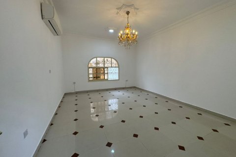 Villa till försäljning i Seih Al Ghubb, Ras Al Khaimah, UAE 5 sovrum, 929 kvm Nr. 735245 - fotografi 11