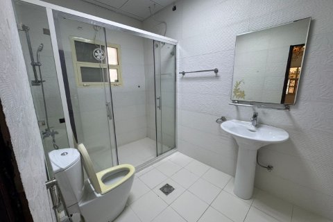Villa till försäljning i Seih Al Ghubb, Ras Al Khaimah, UAE 5 sovrum, 929 kvm Nr. 735245 - fotografi 8