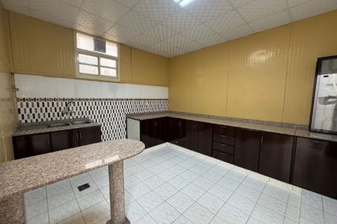 Villa till försäljning i Seih Al Ghubb, Ras Al Khaimah, UAE 5 sovrum, 929 kvm Nr. 735245 - fotografi 13