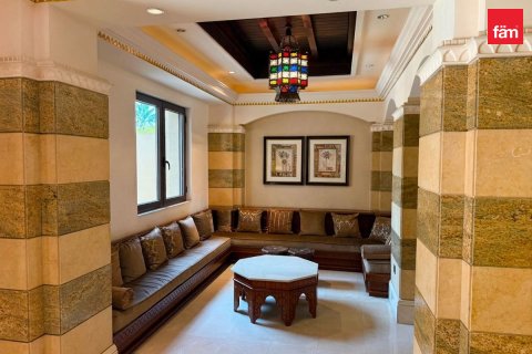 Apartman u gradu Old Town, Dubai, UAE 2 spavaće sobe, 130.2 m2 Br. 739803 - Slika 16