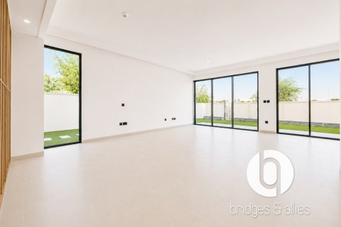 Üürile anda villa asukohaga Tilal Al Ghaf, Dubai, AÜE: 4 magamistoaga, 454 m² Nr 718154 - pilt 2
