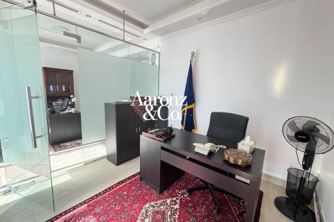 Büroraum zur Miete in Business Bay, Dubai, VAE 58 m2 Nr. 718151 - Foto 5