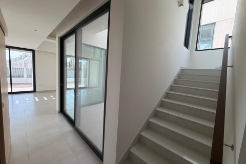 فيلا للبيع في دبي، الإمارات العربية المتحدة 4 غرفة نوم ، 422 متر مربع ، رقم 700175 - صورة 6