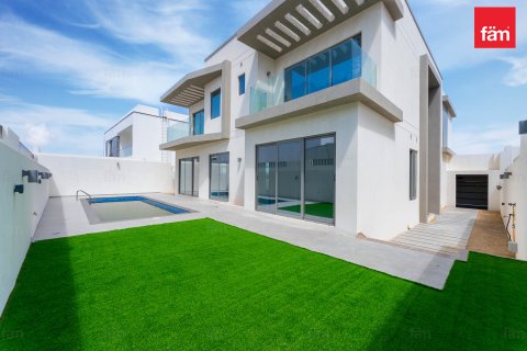 ویلا در Al Furjan، Dubai ، امارات متحده عربی 5 خوابه ، 617.5 متر مربع.  شماره 703667