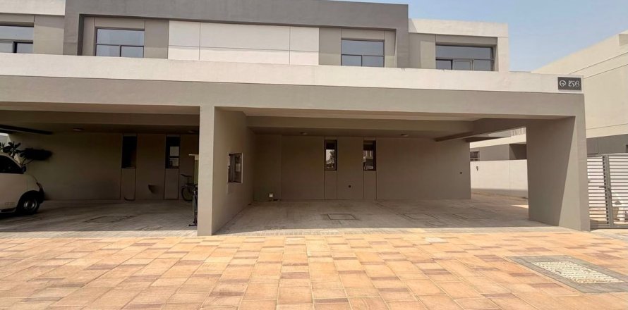 Huvila Dubai, Arabiemiraatit 5 makuuhuonetta, 445.7 m2 № 719857