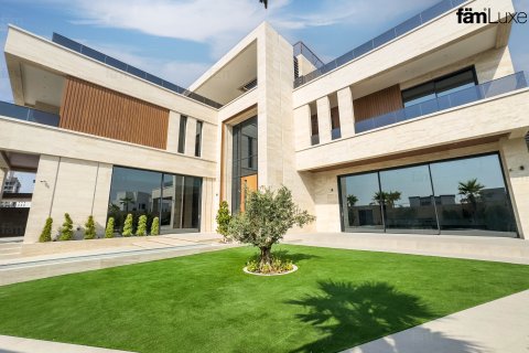Villa a Dubai, EAU 7 camere da letto, 895.5 mq. № 652179