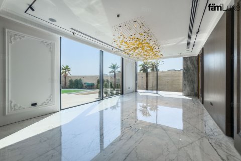 Villa in vendita a Dubai, EAU 7 camere da letto, 895.5 mq. № 652179 - foto 13