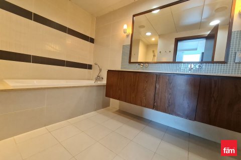 Пәтер Пальма Джумейра, Дубай, БАӘ-да 3 жатын бөлмелер, 211.8 м² № 652181 - фото 9