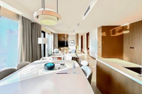 Apartament në Downtown Dubai (Downtown Burj Dubai), Emiratet e Bashkuara Arabe 3 dhoma gjumi, 153 m2. № 603472 - Foto 9