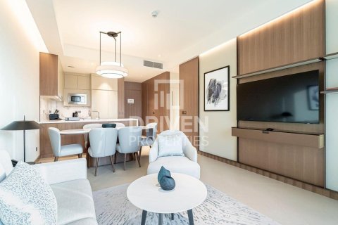 Apartment til leje i Downtown Dubai (Downtown Burj Dubai), Dubai, UAE 2 soveværelser, 111.2 kvm № 744931 - foto 2