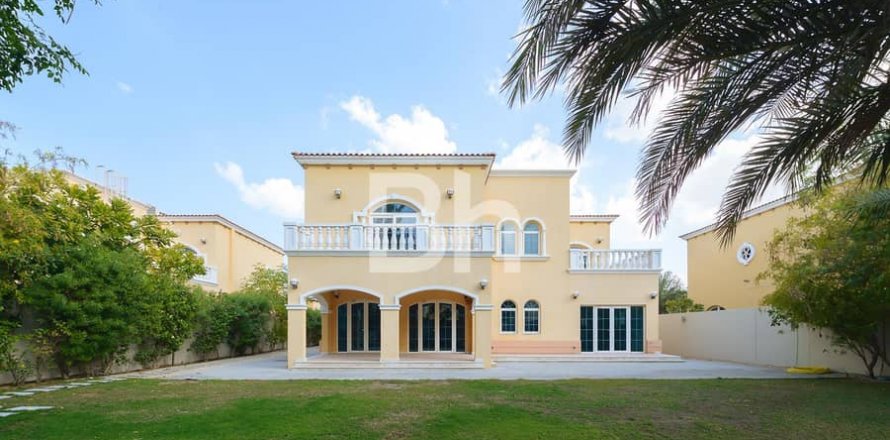 Вилла в Jumeirah Park, Дубай, ОАЭ 5 спален, 435м2 № 614719