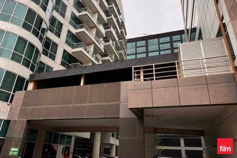 Dubai, BAE’de kiralık dükkan 284.2 m² No 705597 - fotoğraf 12