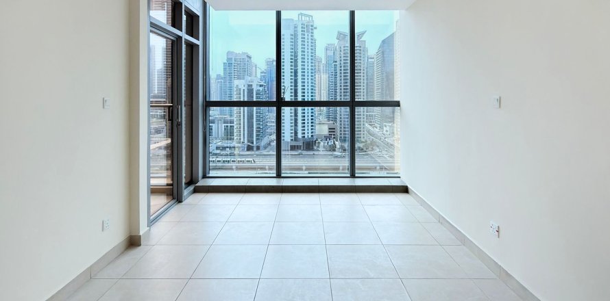 Lakás itt: Jumeirah Lake Towers, Dubai, EAE, 3 hálószoba, 135.27 m², azonosító: 762768