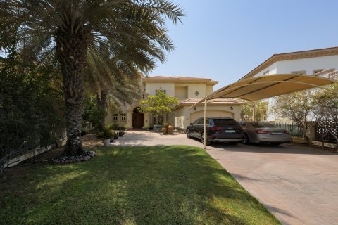 Willa na sprzedaż w Jumeirah Islands, Dubai, ZEA 4 sypialnie, 492.39 mkw., nr 762771 - zdjęcie 17