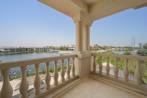 Willa na sprzedaż w Jumeirah Islands, Dubai, ZEA 4 sypialnie, 492.39 mkw., nr 762771 - zdjęcie 7