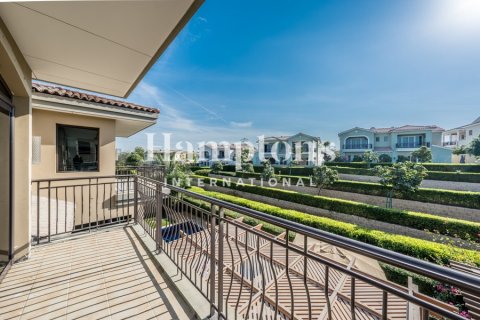 Vila di Jumeirah Golf Estates, Dubai, UAE 5 bilik tidur, 690.45509600 meter persegi № 707815 - foto 4