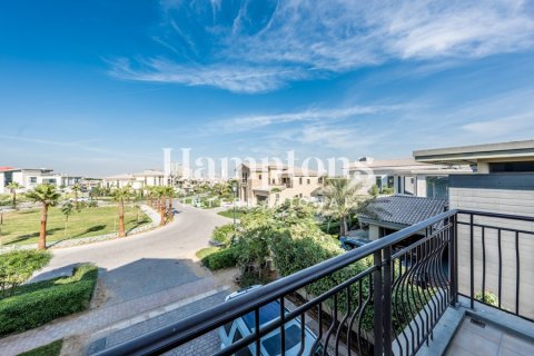 Vila di Jumeirah Golf Estates, Dubai, UAE 5 bilik tidur, 690.45509600 meter persegi № 707815 - foto 6