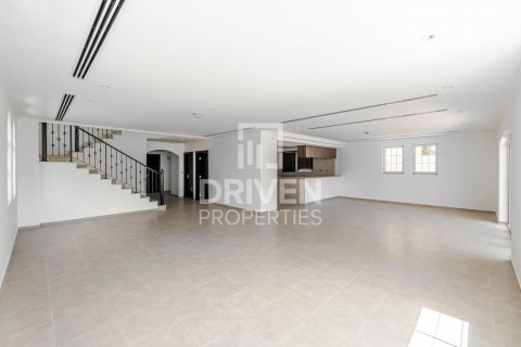 Vilë në Jumeirah Park, Dubai, Emiratet e Bashkuara Arabe 4 dhoma gjumi, 403 m2. № 603738 - Foto 6