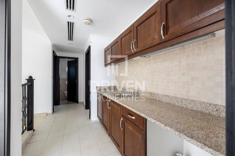 Vilë në Jumeirah Park, Dubai, Emiratet e Bashkuara Arabe 4 dhoma gjumi, 403 m2. № 603738 - Foto 29